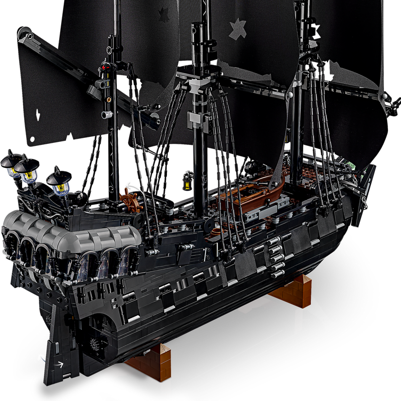 LEGO®Captain Jack Sparrow's Pirate Ship
