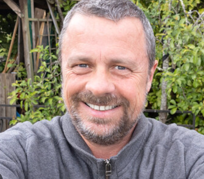 Chris R.,54-Chicago,IL
