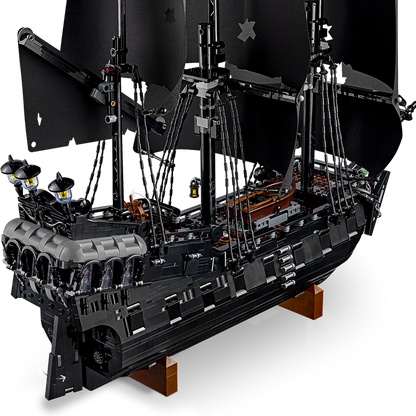 LEGO®Captain Jack Sparrow's Pirate Ship