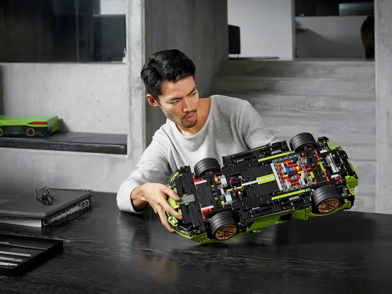 LEGO® Lamborghini Sián FKP 37
