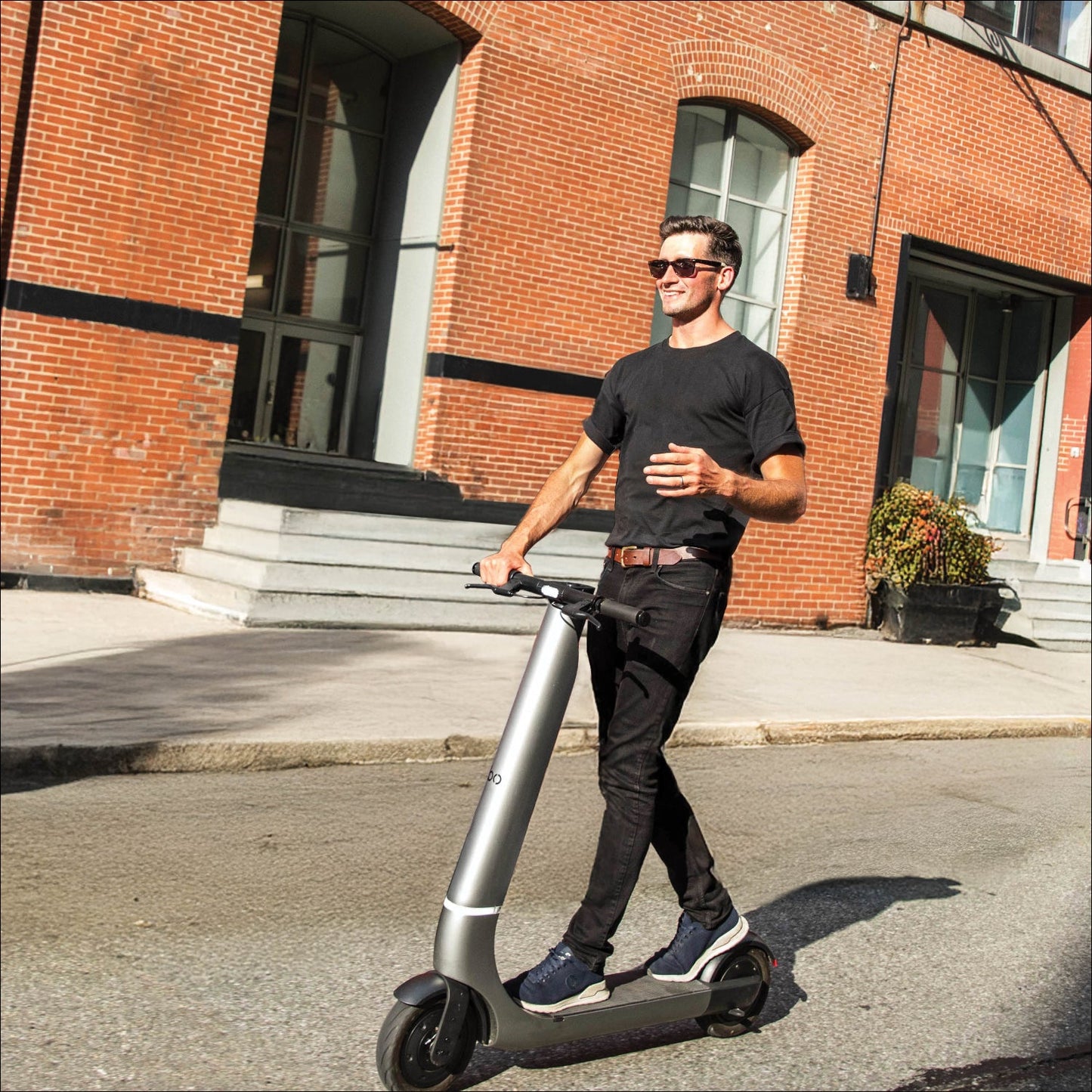 SmartGlide E-Scooter: Tech-Driven, Effortless Control, Premium Build & Unbeatable Value for All Ages